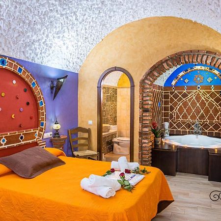 Cazorla Casas Cueva Guest House Hinojares Ngoại thất bức ảnh