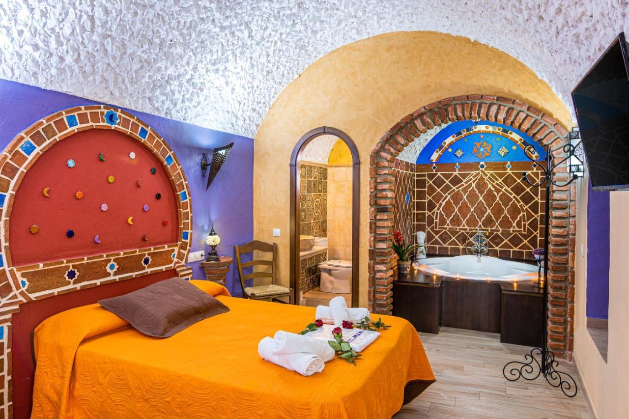 Cazorla Casas Cueva Guest House Hinojares Ngoại thất bức ảnh