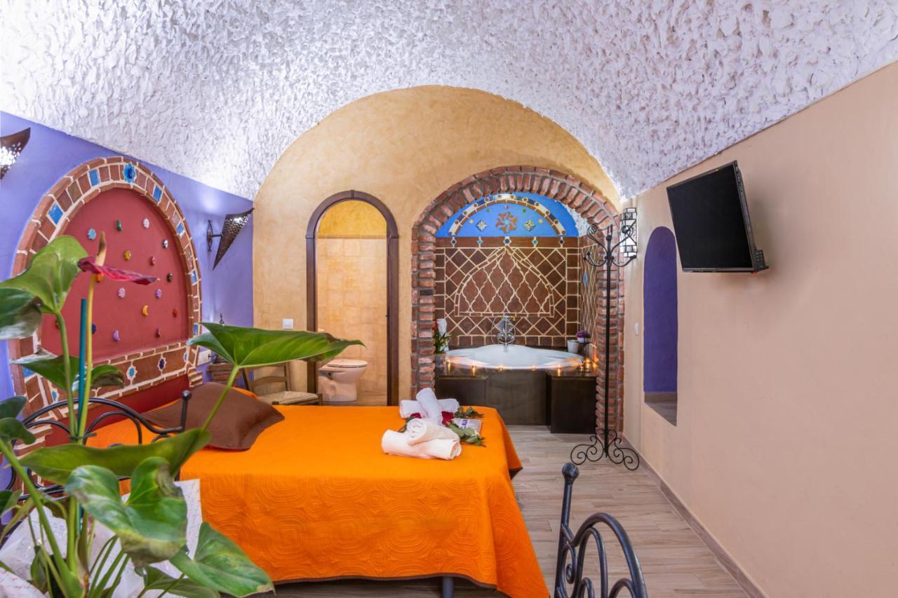 Cazorla Casas Cueva Guest House Hinojares Ngoại thất bức ảnh