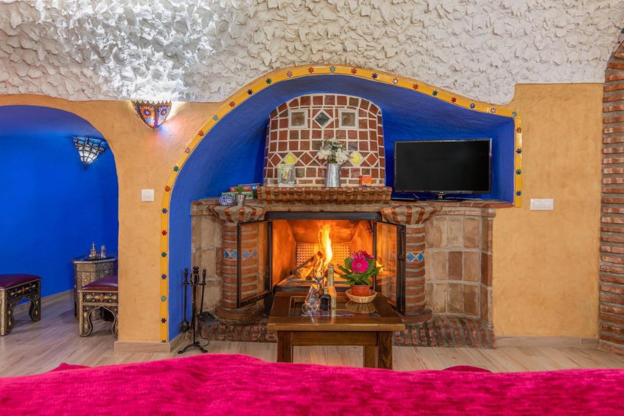 Cazorla Casas Cueva Guest House Hinojares Ngoại thất bức ảnh