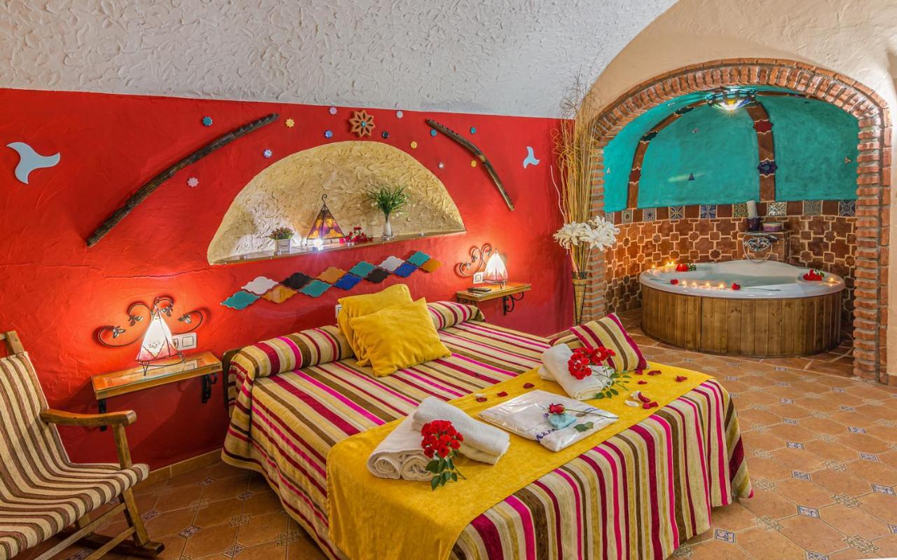 Cazorla Casas Cueva Guest House Hinojares Ngoại thất bức ảnh
